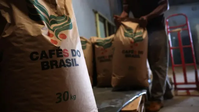 TARIFA BRASIL X EUA